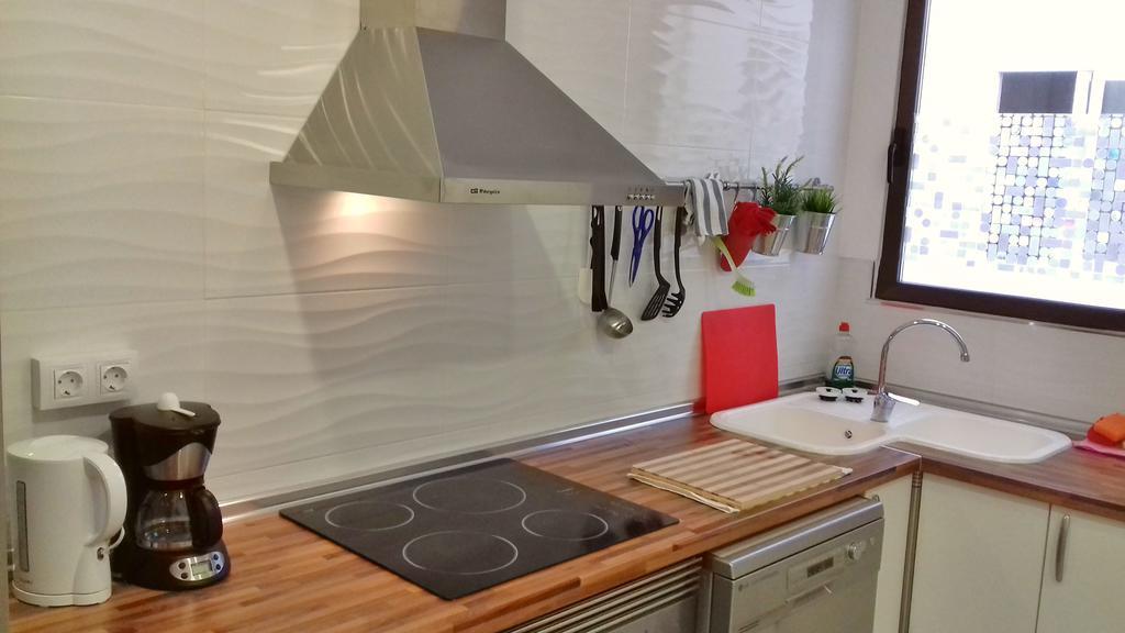 Apartment On Carrer Del Dr. Lluch Валенсия Екстериор снимка